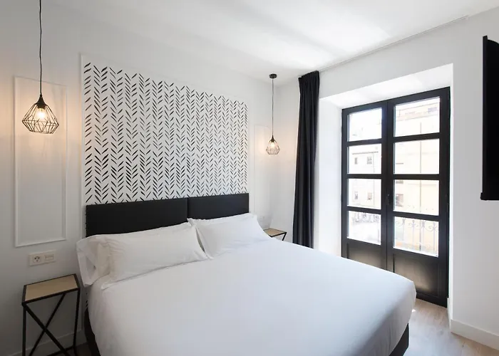 Aparthotel Santa Catalina 4*